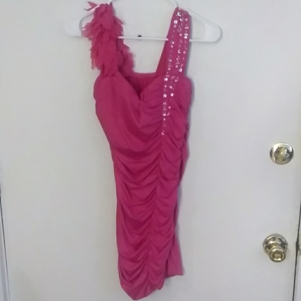women's part dress (s)